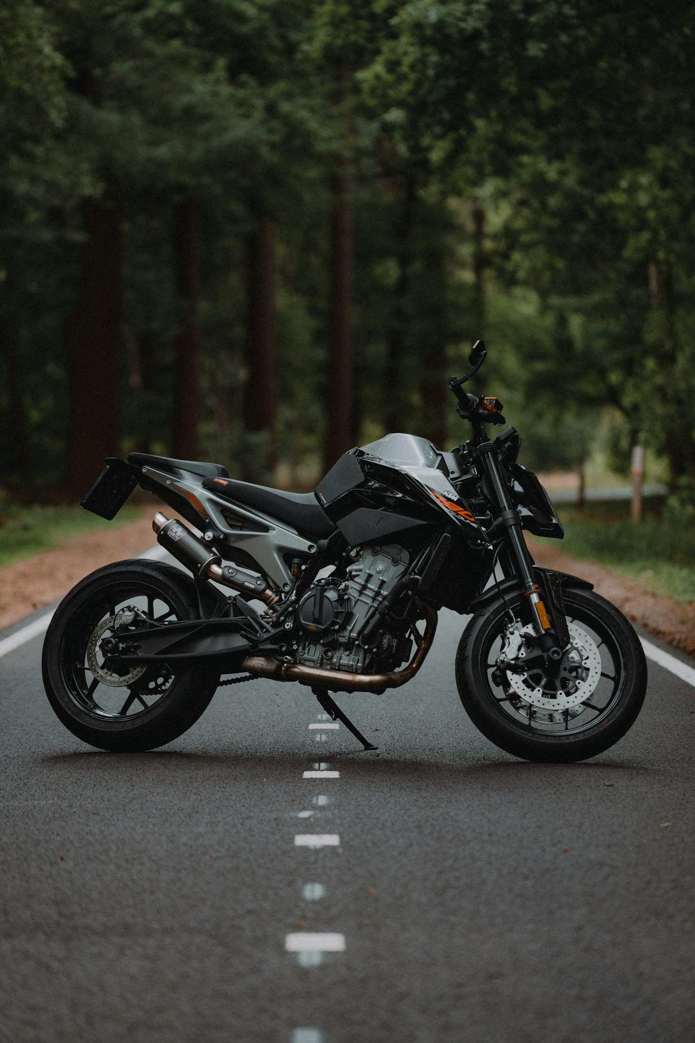 Moto naked de calle